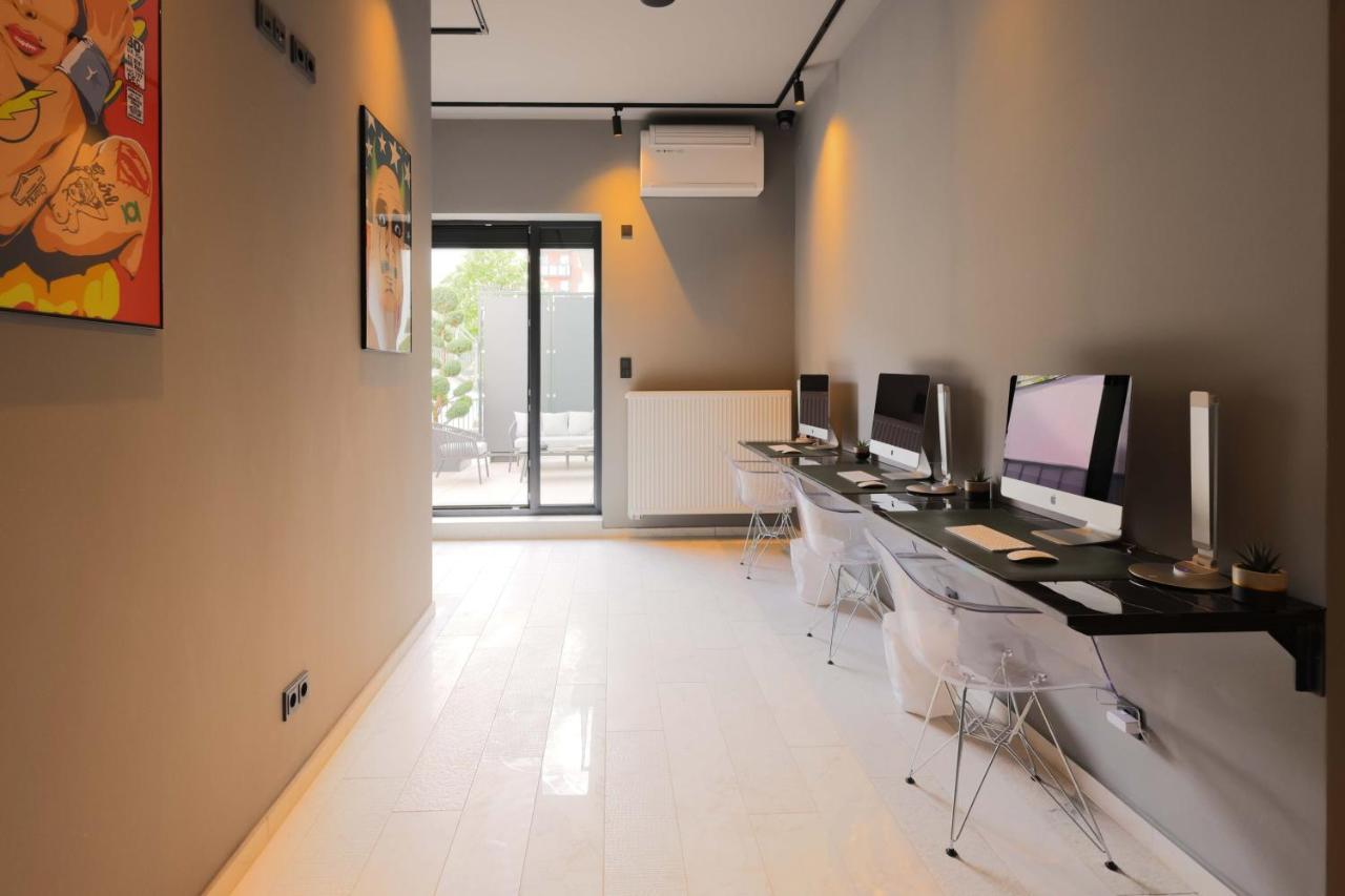 The Penthouse At Eco Smart Apartments Нюрнберг Экстерьер фото